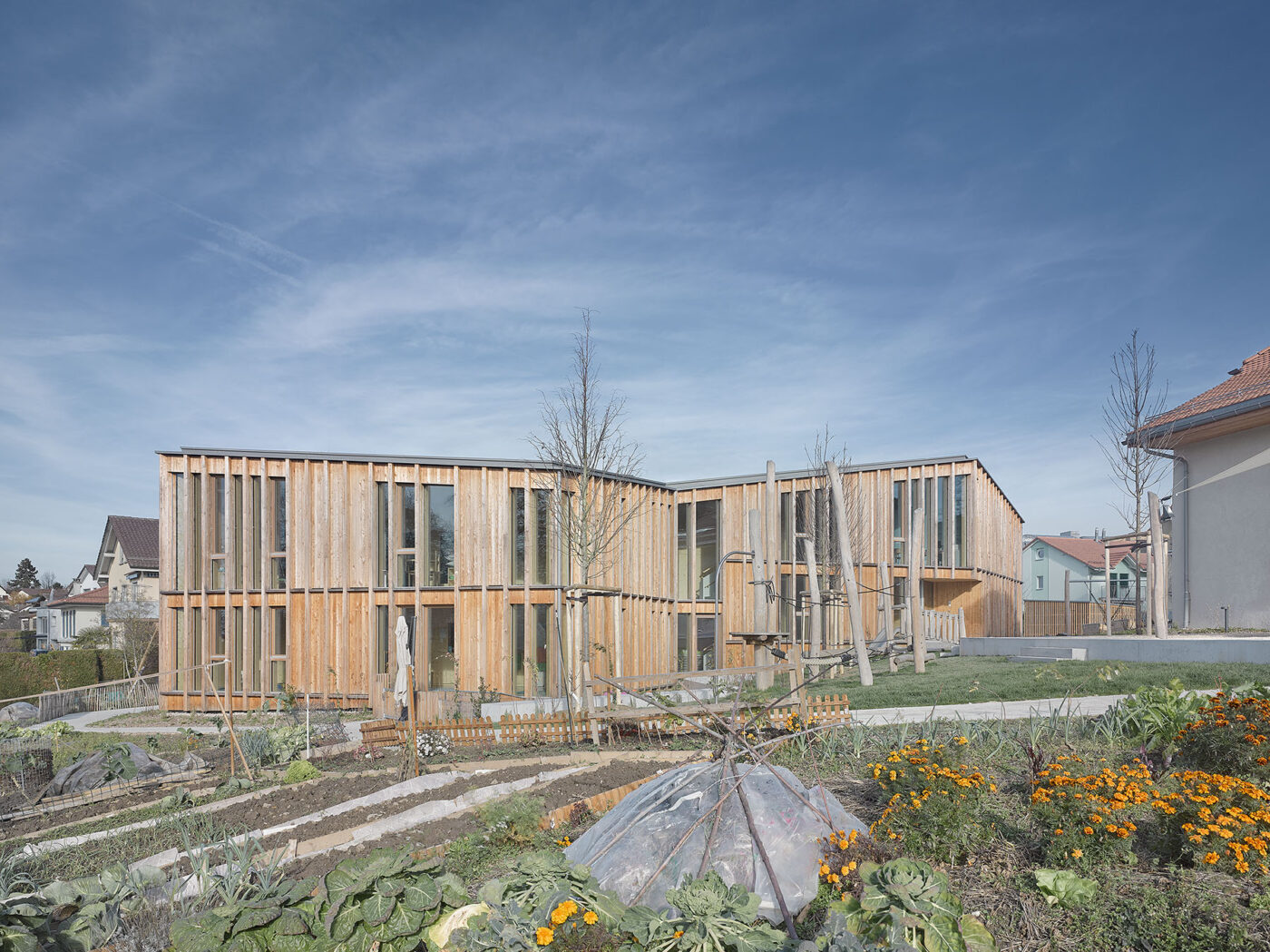 Nouvelle crèche et transformation d'un rural, 1er prix